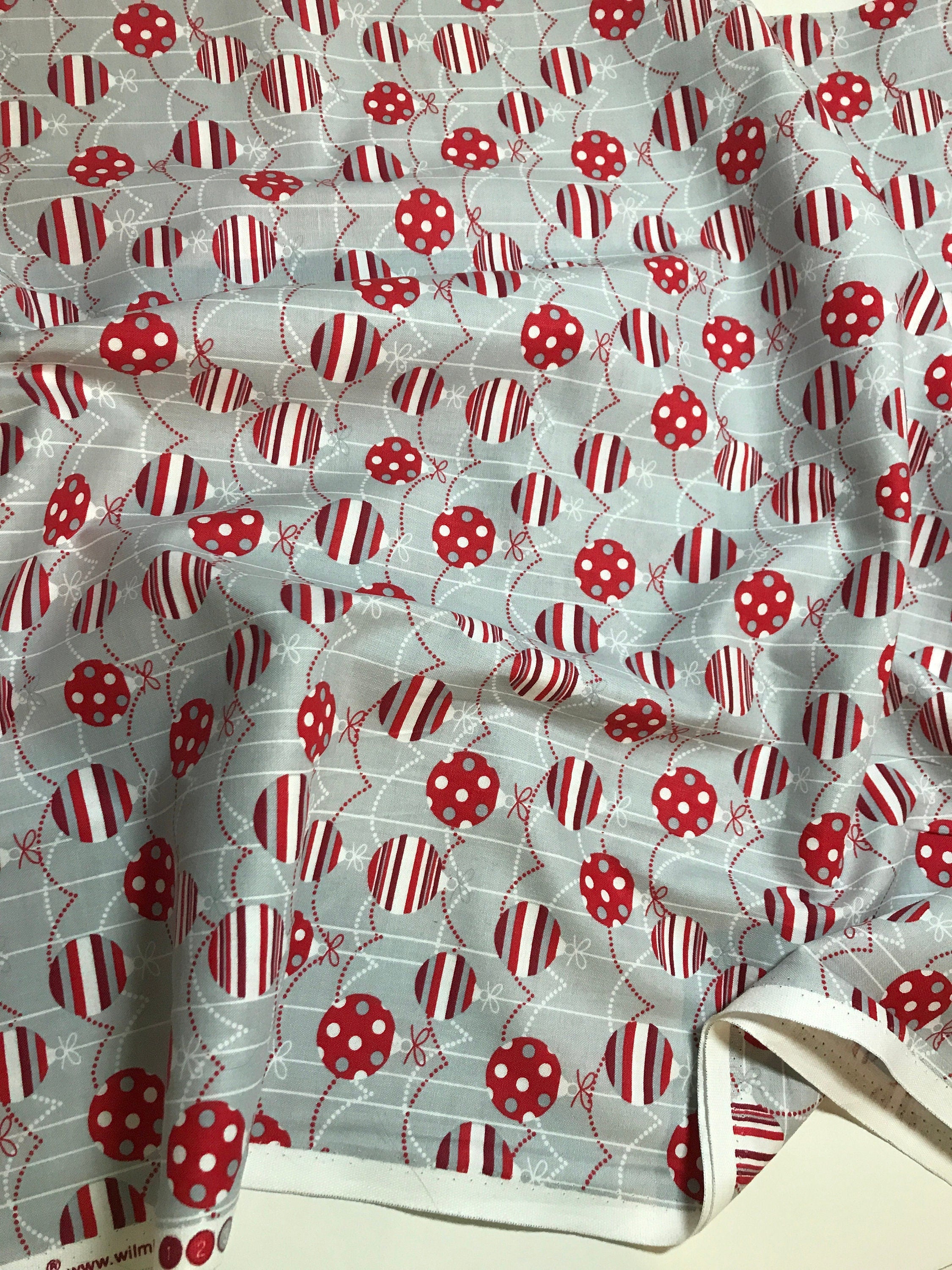 Christmas Holiday Fabric Ornaments In Color 913 - by the 1/4 Yd and Yardage