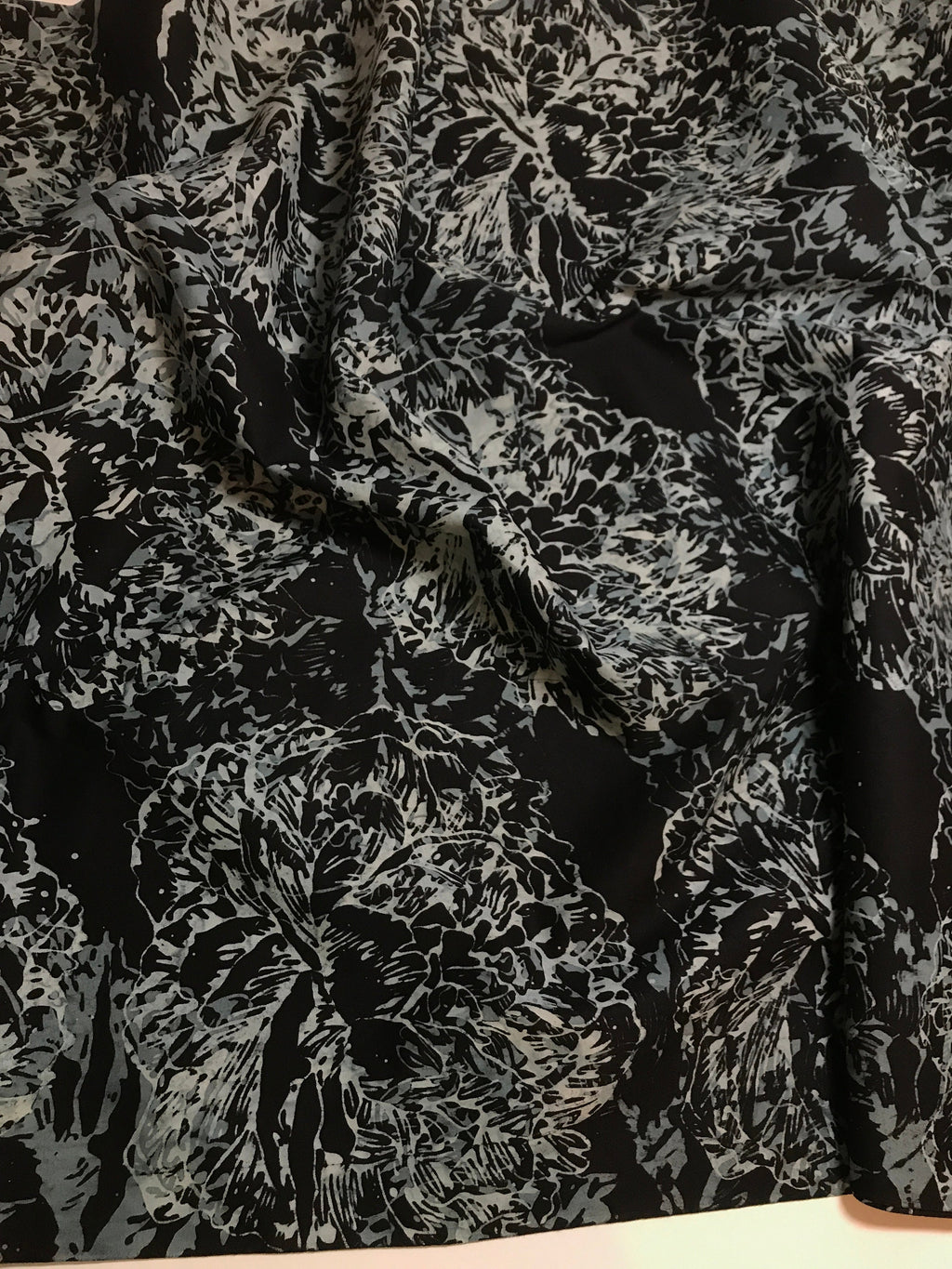 Batik Fabric -Hoffman Fabrics Onyx in Color 213 - 100% Cottob by 1/2 Yd and Yardage