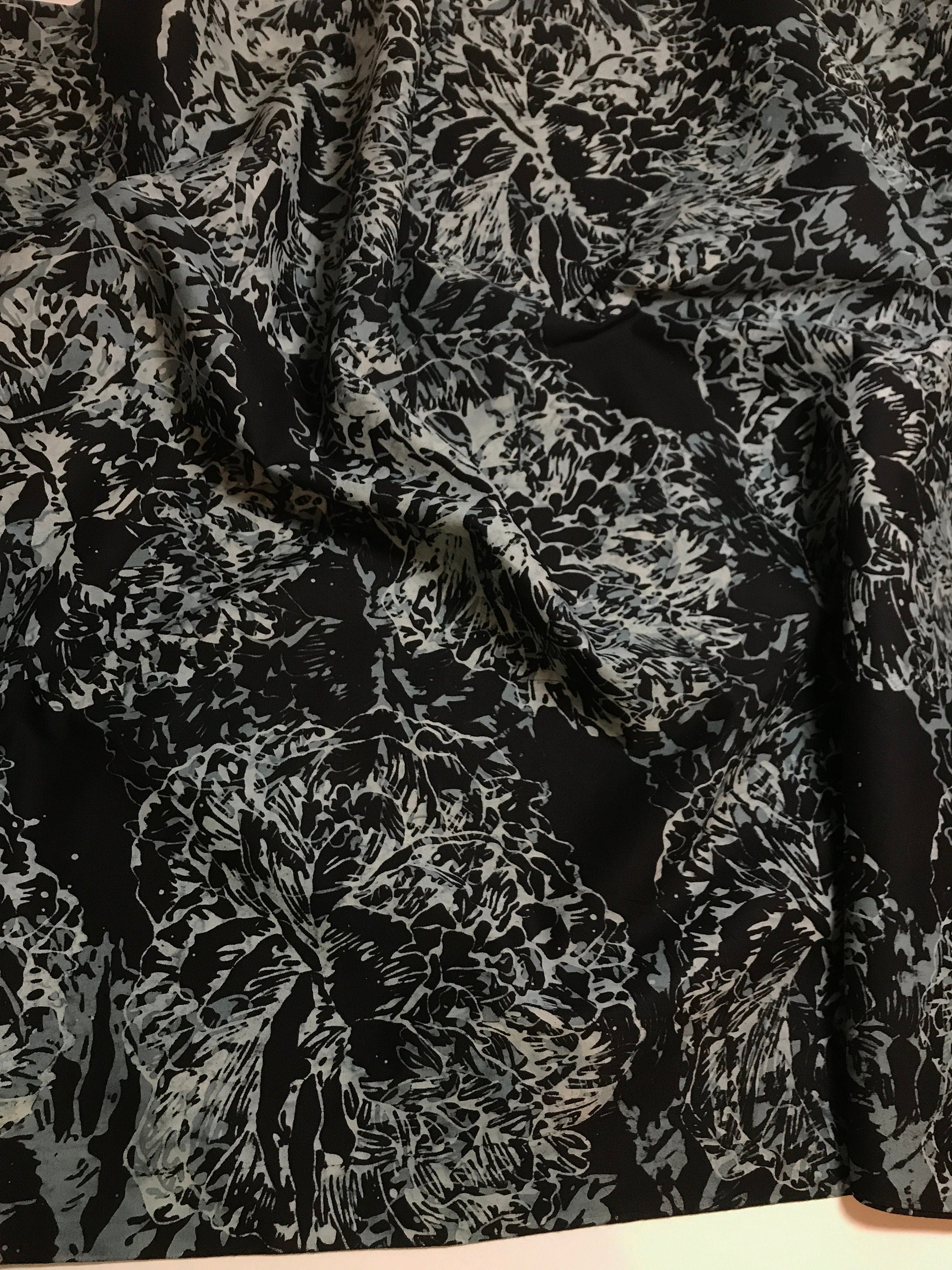Batik Fabric -Hoffman Fabrics Onyx in Color 213 - 100% Cottob by 1/2 Yd and Yardage