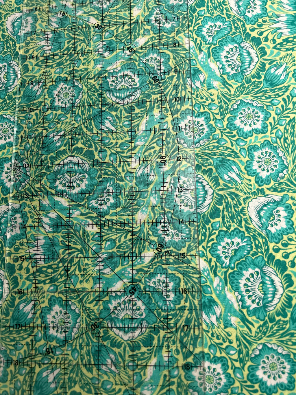 Tula Pink Fabric  TINY BEASTS PWTP184 Outfoxed in Glow  - FreeSpirit - Fox -100% Quality Cotton by 1/2 Yd and Yardage