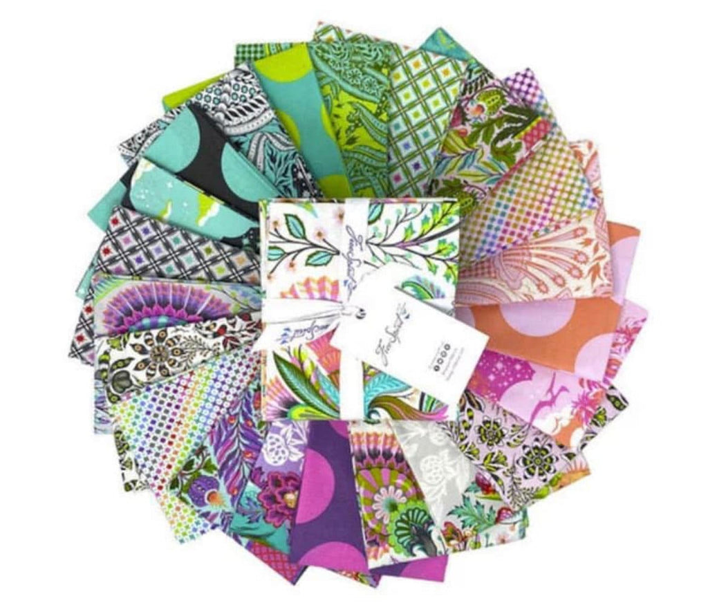 TULA PINK Roar Fabric - 18”x22” Fat Quarter Complete Factory Cut by FreeSpirit Fabrics -100% Quality Cotton - 21 Piece Fat Quarter Bundle