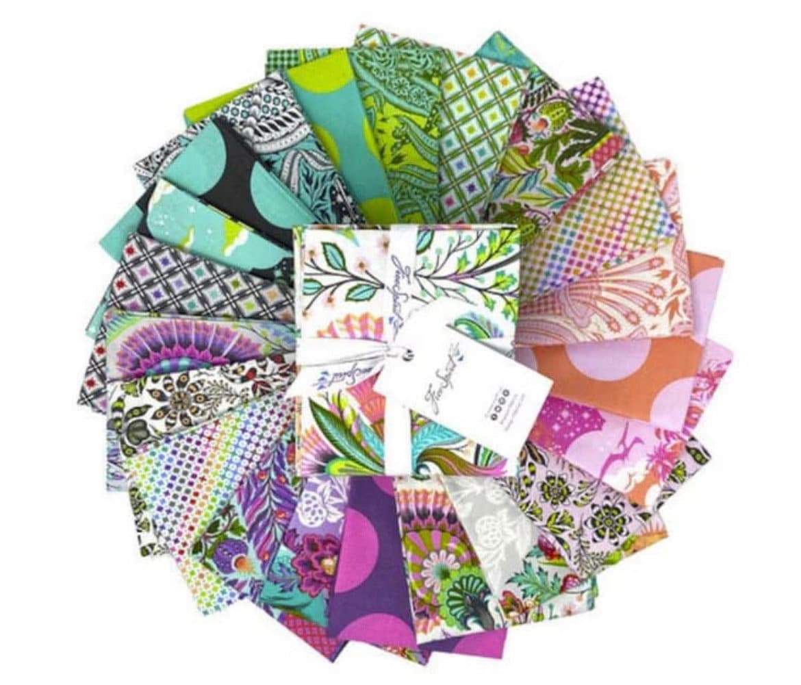 TULA PINK Roar Fabric - 18”x22” Fat Quarter Complete Factory Cut by FreeSpirit Fabrics -100% Quality Cotton - 21 Piece Fat Quarter Bundle