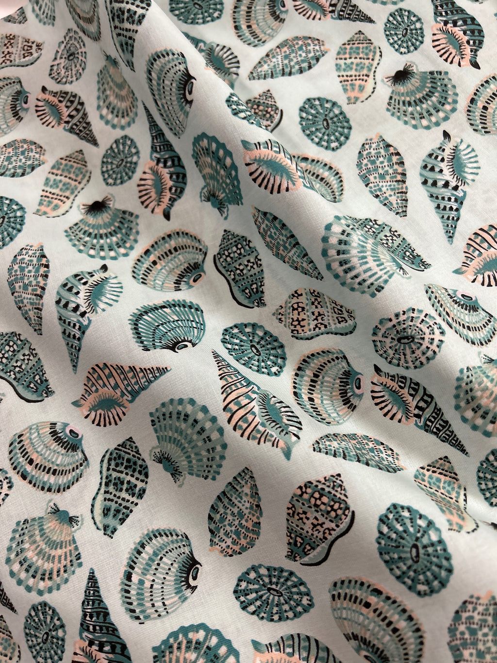 Tropical Fabric - Sea Shell Botanical by Figo - 90242-60 Scallop Hawaiian Island California Beach - 100% Quality Cotton Yard