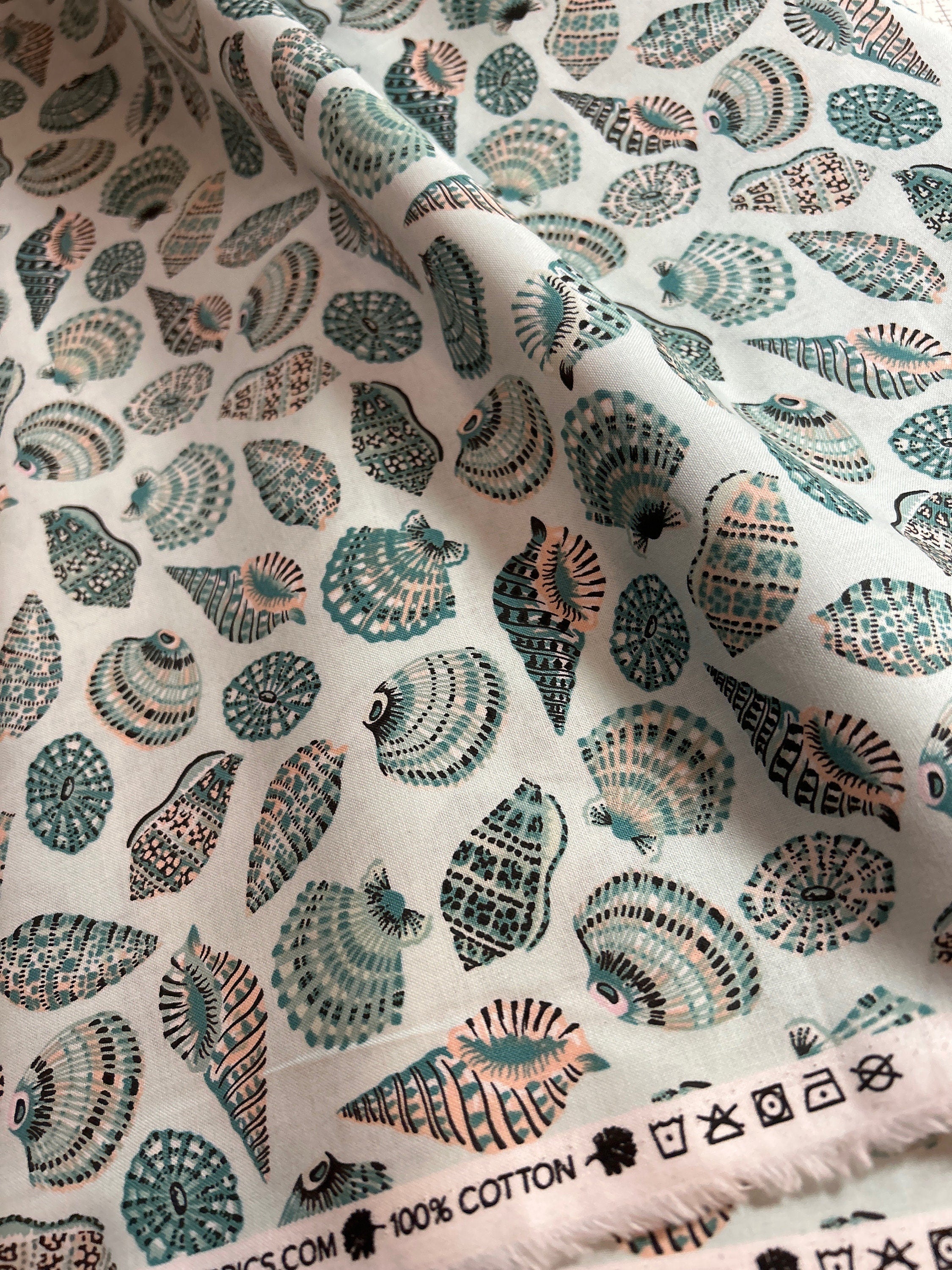 Tropical Fabric - Sea Shell Botanical by Figo - 90242-60 Scallop Hawaiian Island California Beach - 100% Quality Cotton Yard