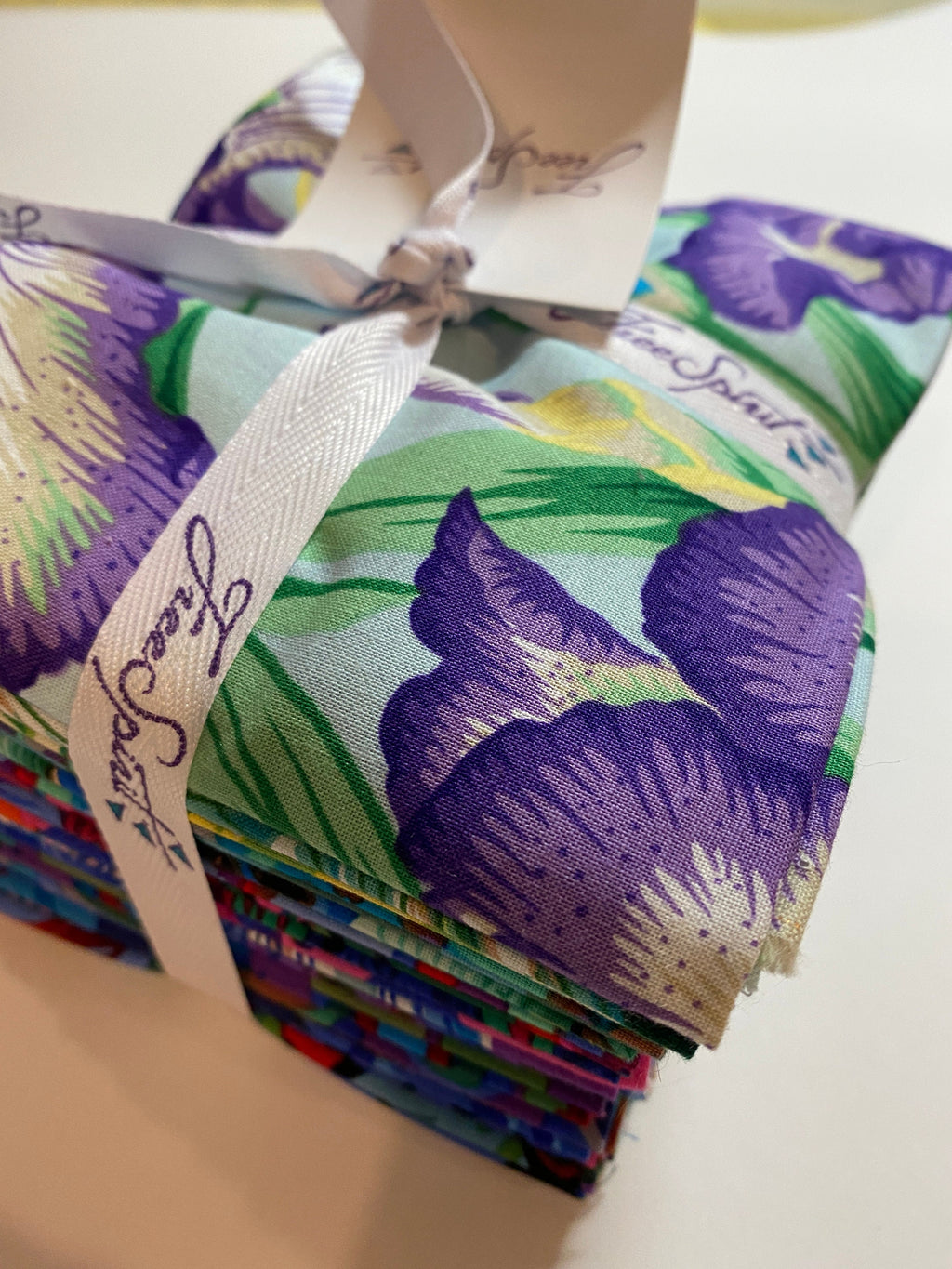 Kaffe Fassett Collective Classics- 2020 Cool Colorway - 18"x 22" Bundle Fat Quarter YDS - 21 Pieces Cotton - Factory Cut