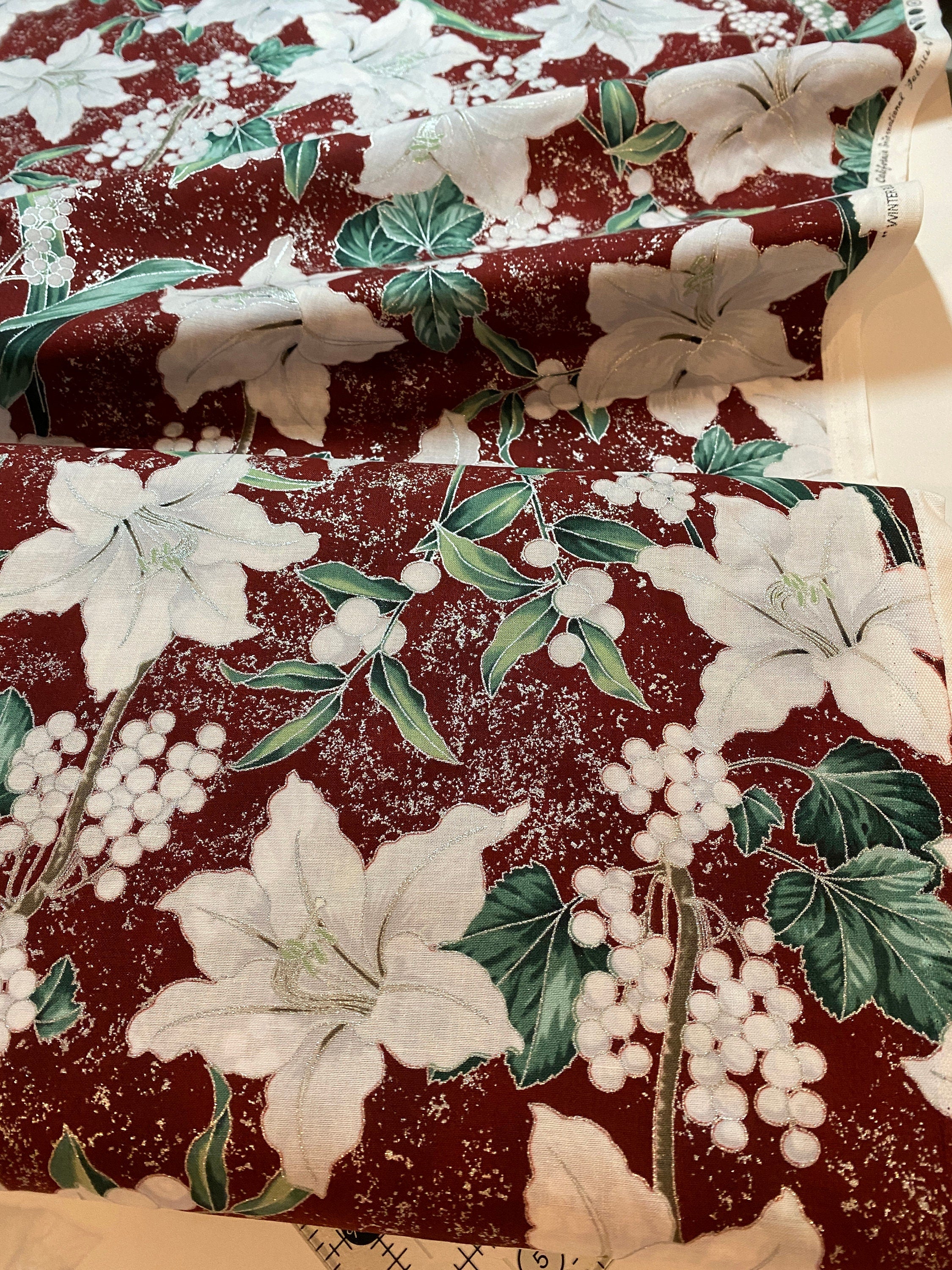 Winter Holiday Fabric -White Lilies R 7673 Garnet/Silver  - 100% Quality Cotton by the Yard and Yardage