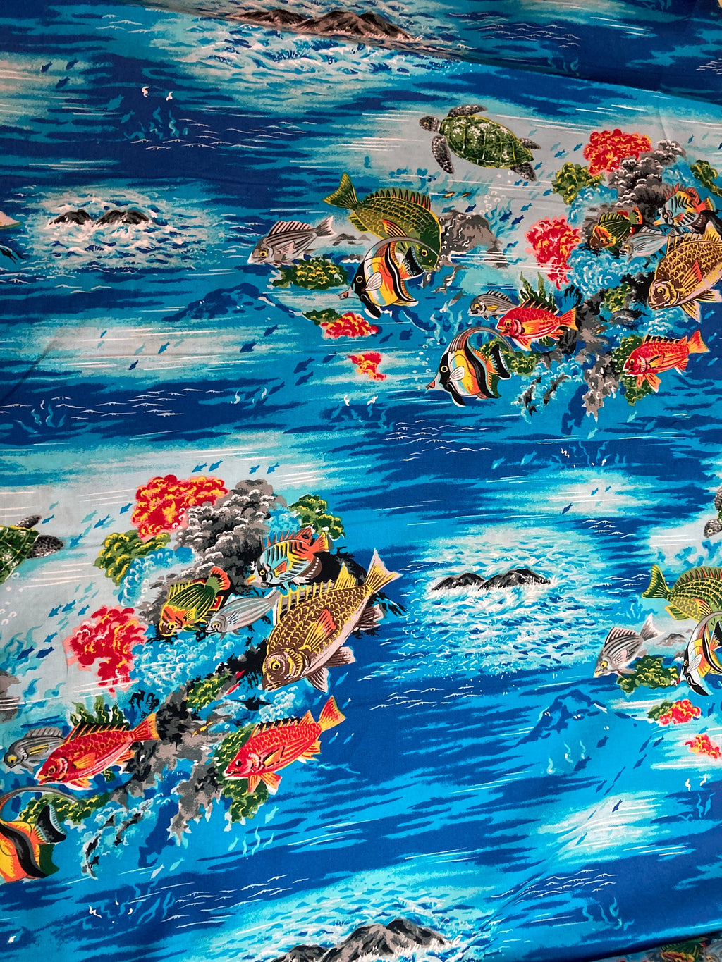 Beach Fabric Paradise Reef in AQUA - by Hoffman  - Fish Turtle Ocean - 100% Quality Cotton Rare by 1/4 Yd and Yardage