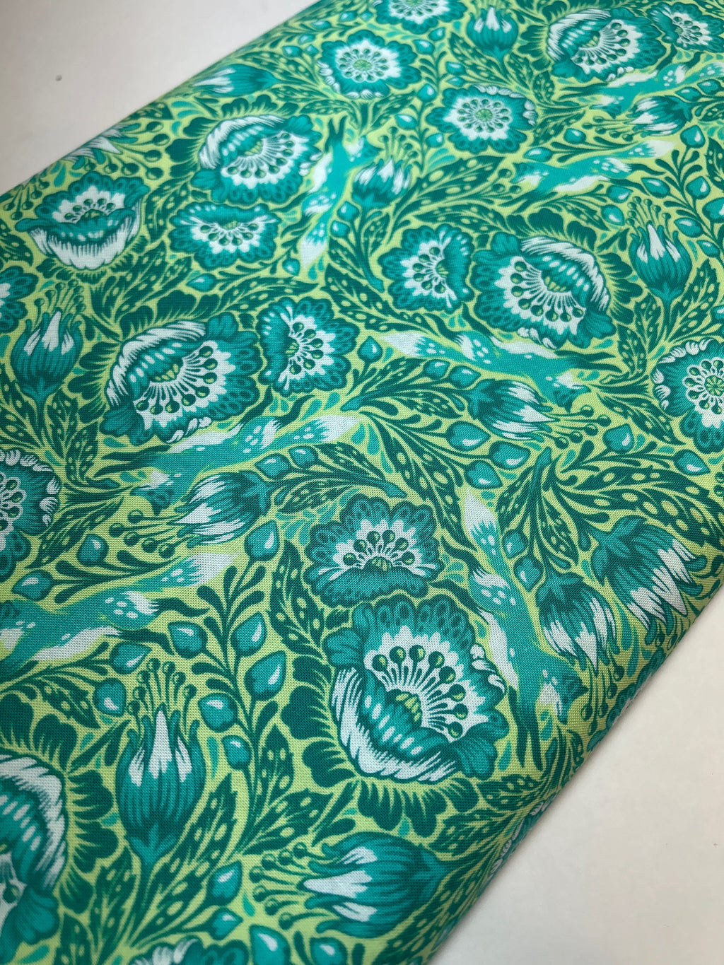 Tula Pink Fabric  TINY BEASTS PWTP184 Outfoxed in Glow  - FreeSpirit - Fox -100% Quality Cotton by 1/2 Yd and Yardage