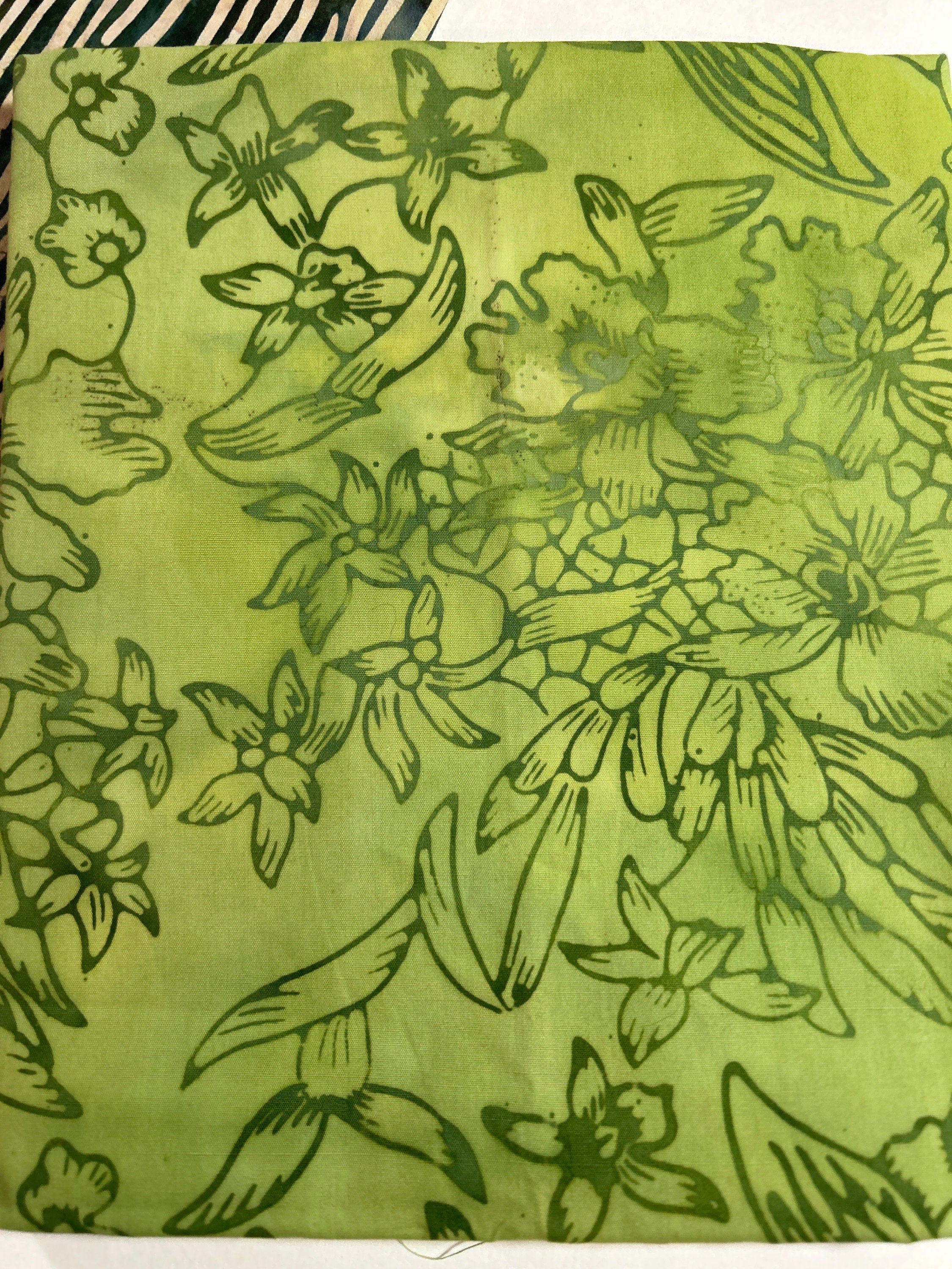Batik Fabric - Bundle by Hoffman Fabrics Pattern 6-2023  - 100% Cotton Coordinated Yards 60”x70” DANCING PALMTREES with Free Pattern