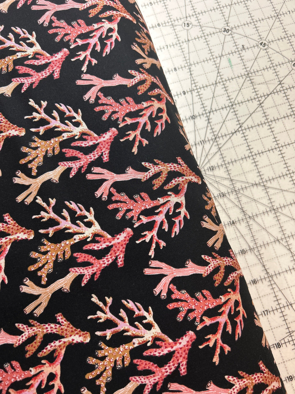 Tropical Fabric - Sea Shell Botanical by Figo - 902O43-99 Coral Hawaiian Island California Beach - 100% Quality Cotton Yard
