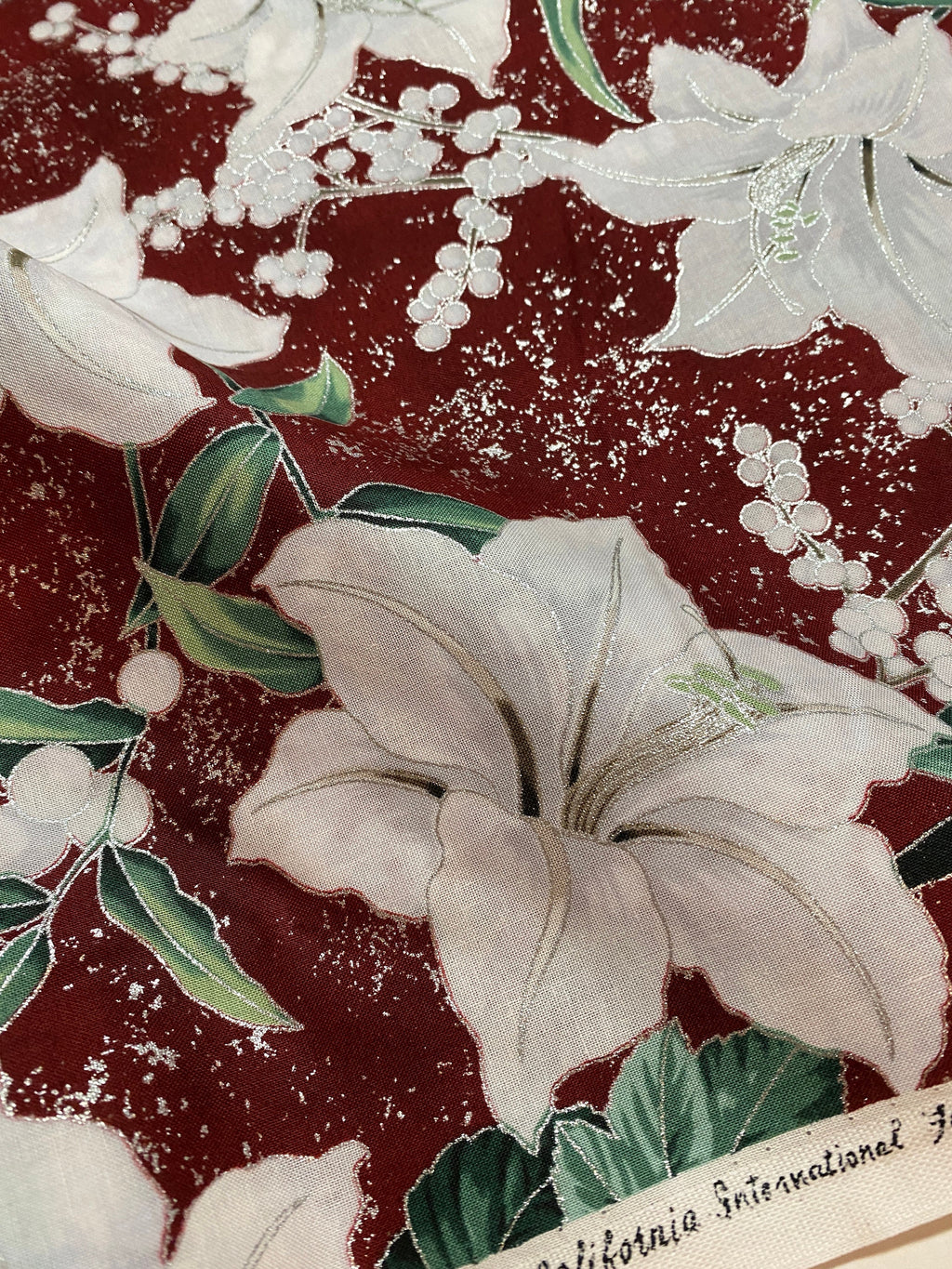 Winter Holiday Fabric -White Lilies R 7673 Garnet/Silver  - 100% Quality Cotton by the Yard and Yardage