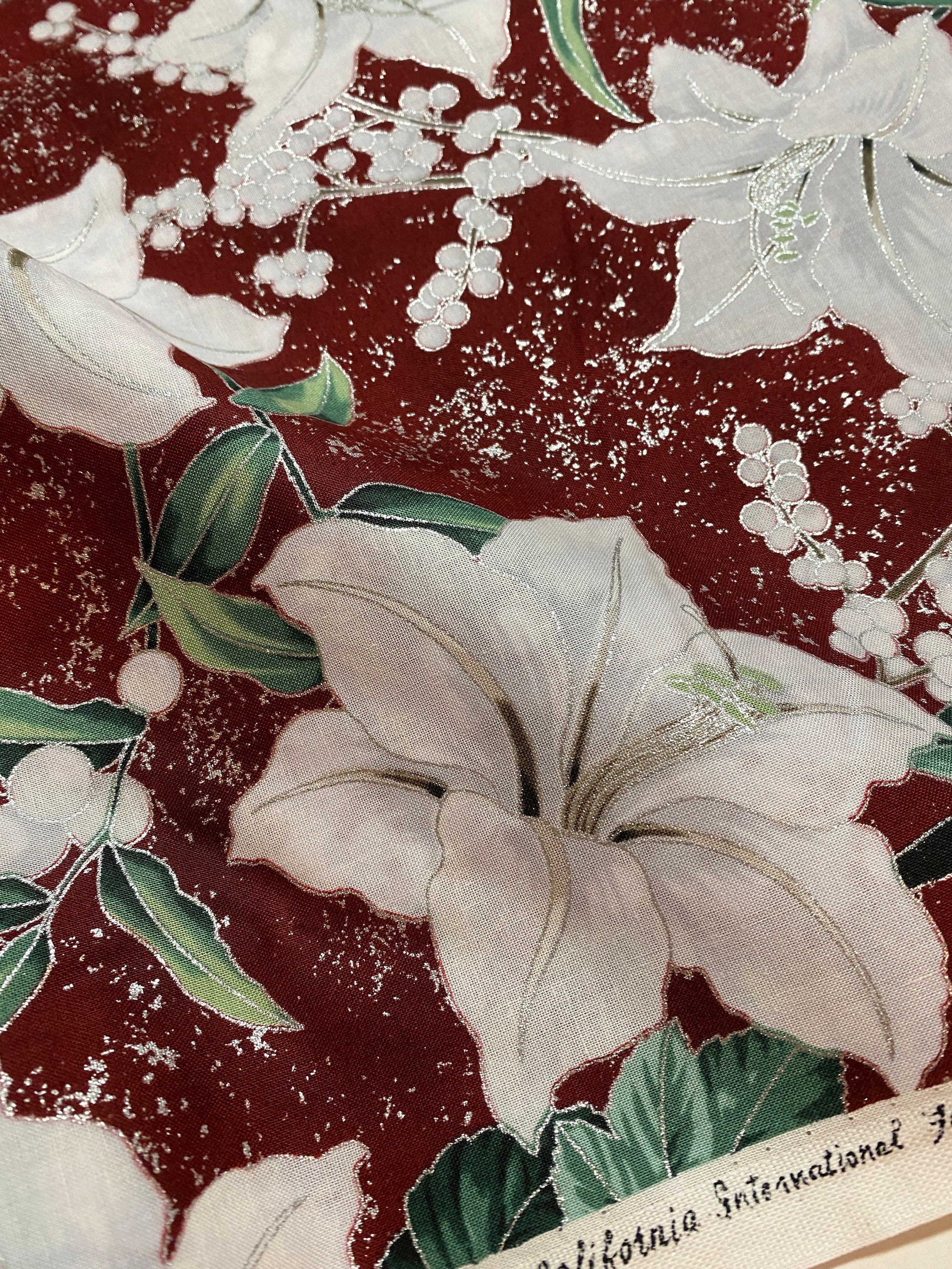 Winter Holiday Fabric -White Lilies R 7673 Garnet/Silver  - 100% Quality Cotton by the Yard and Yardage