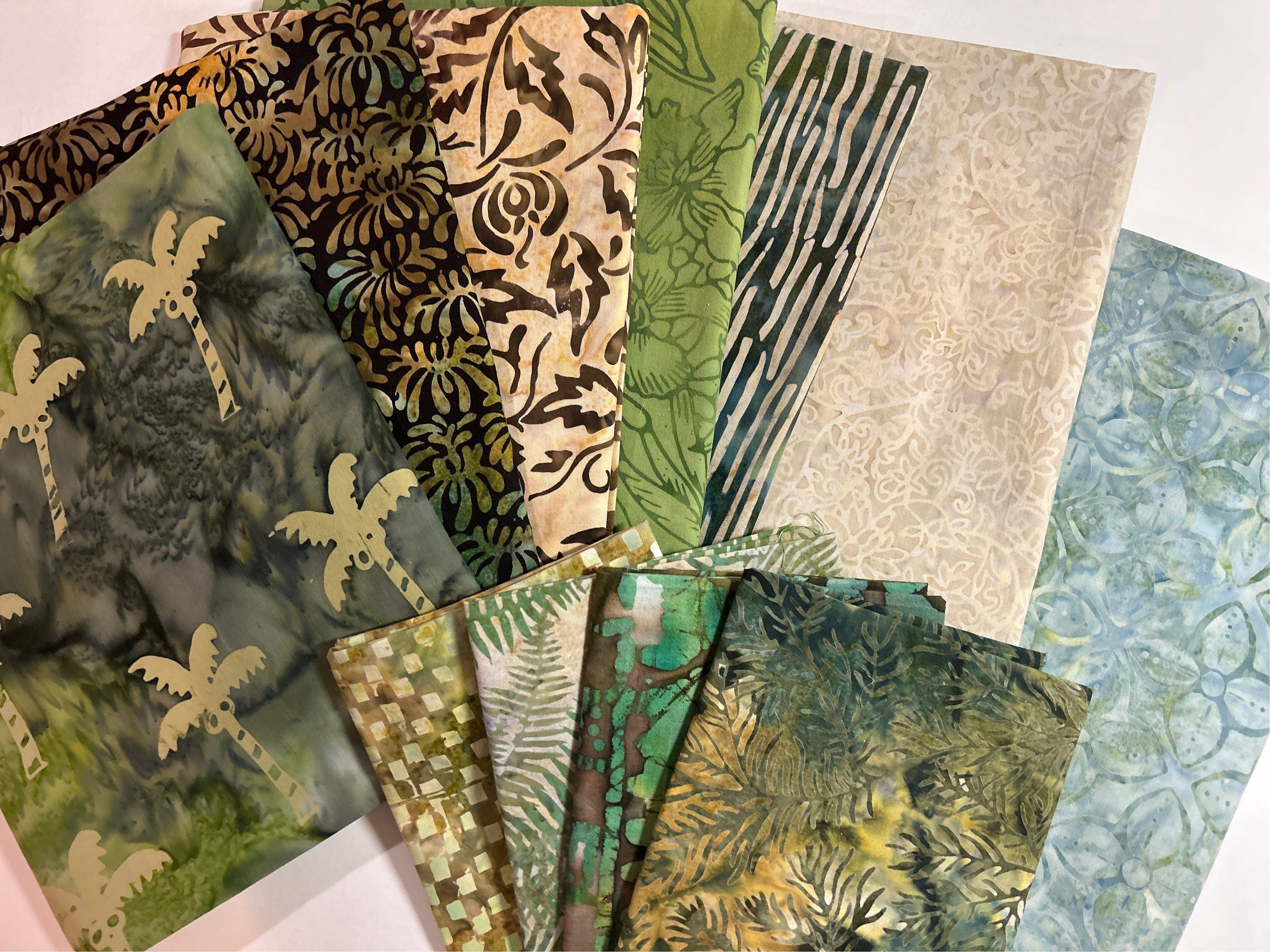 Batik Fabric - Bundle by Hoffman Fabrics Pattern 6-2023  - 100% Cotton Coordinated Yards 60”x70” DANCING PALMTREES with Free Pattern