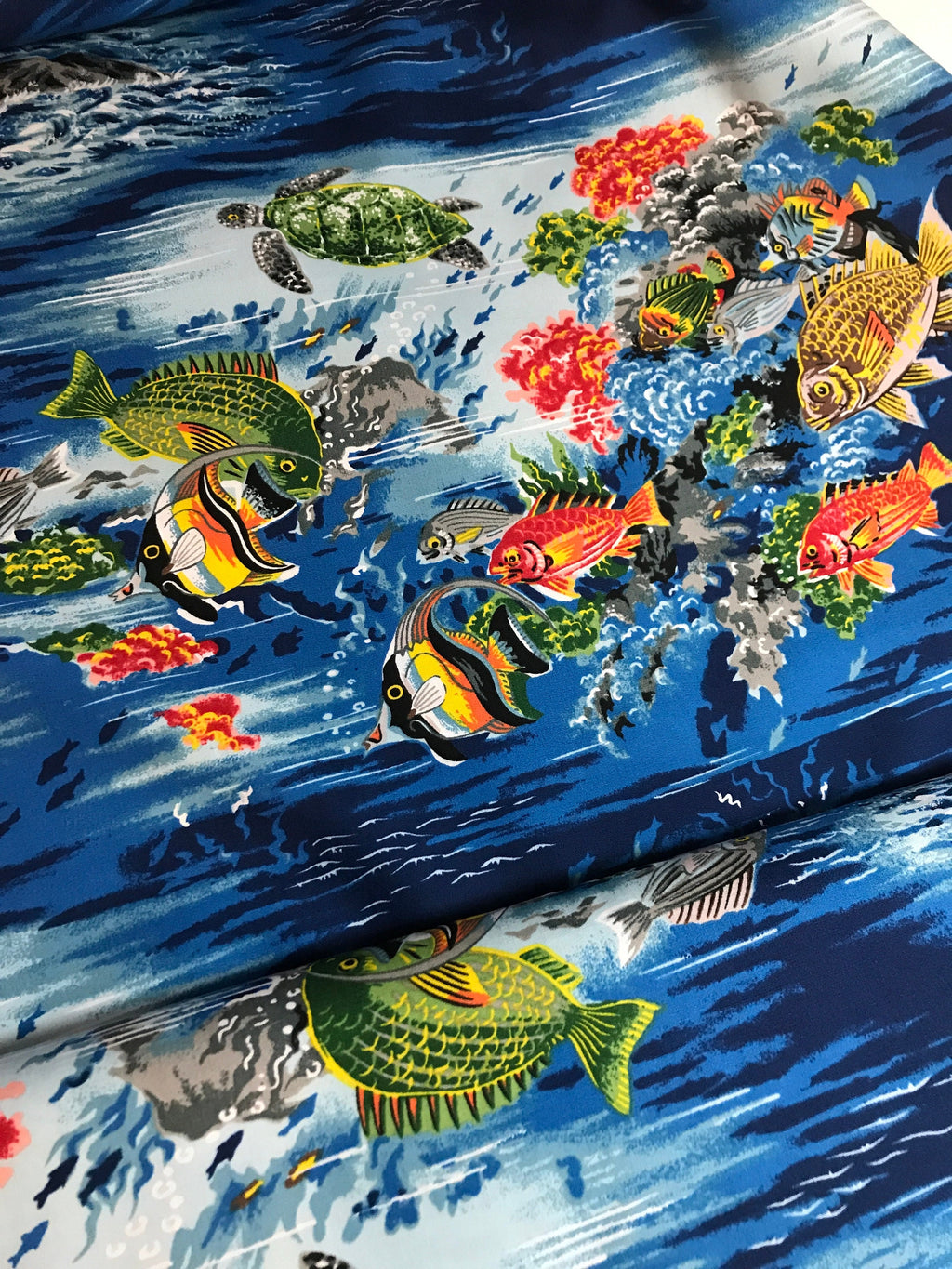 Beach Fabric Paradise Reef in Blue - Hoffman Fabrics - Fish Turtle  Ocean - 100% Quality Cotton Rare by 1/4 Yd and Yardage