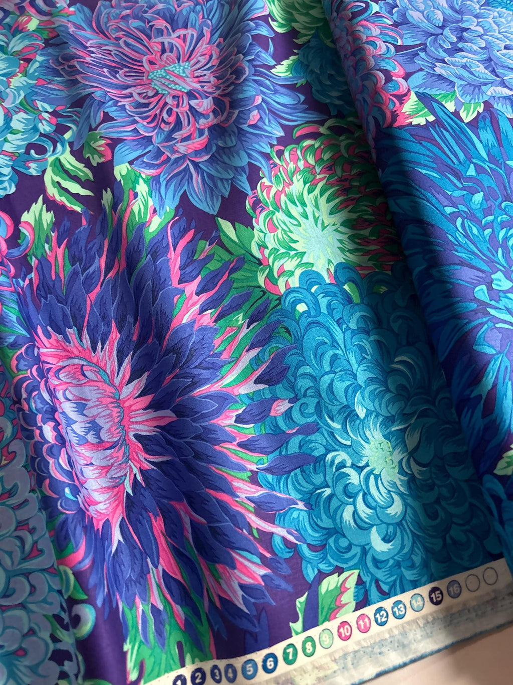 Kaffe Fassett Fabric - Japanese Chrysanthemum Phillip Jacobs -  PWPJ 091 - Blue 100% Quality Cotton by Yard - Yardage