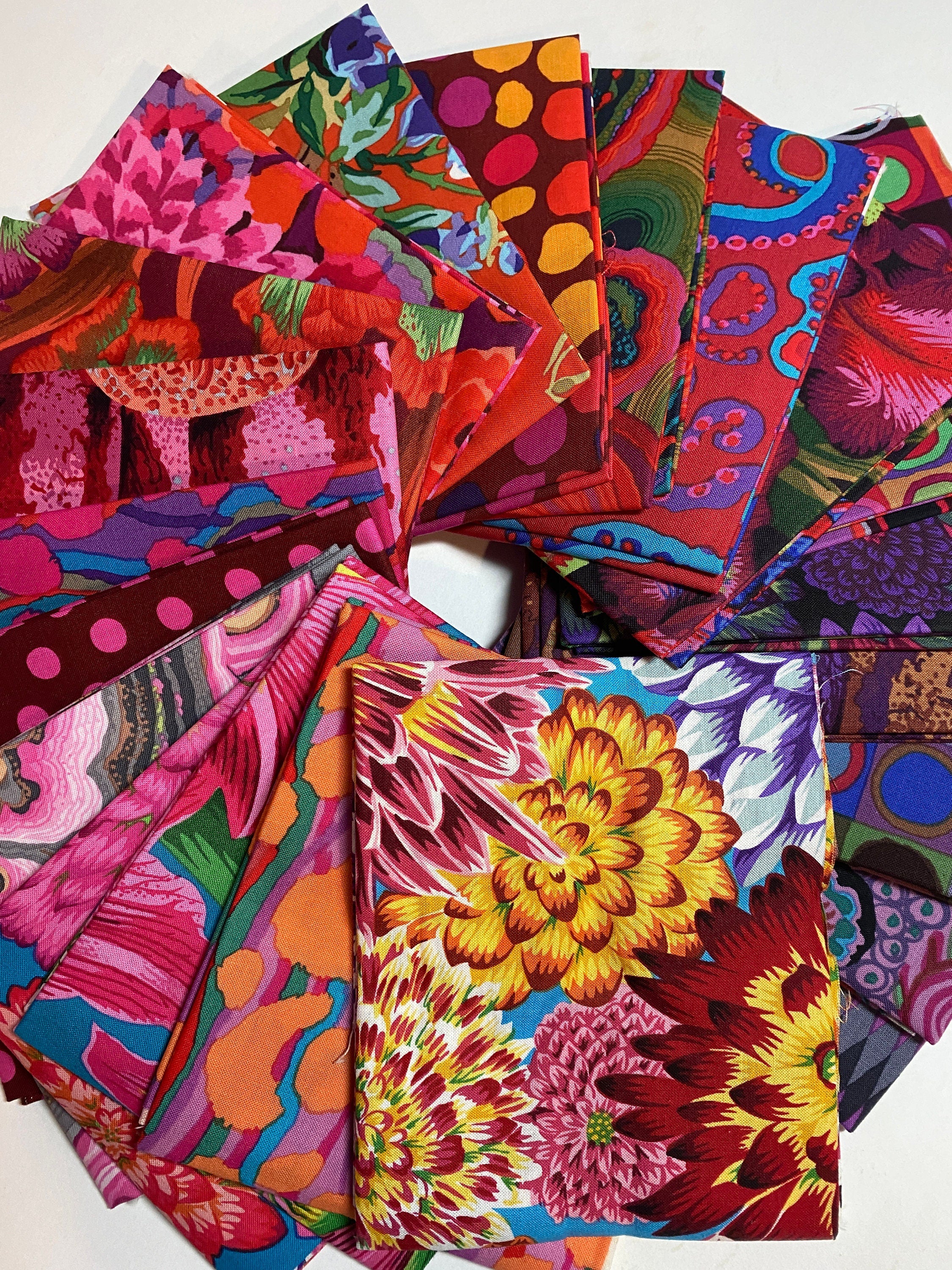 Kaffe Fabric - Kaffe Fassett Collective Classics- 2020 COOL Colorway - 18"x 22" Bundle FQ YDS - 21 Pieces - 100% Cotton - Factory Cut